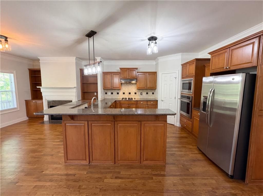 4 bedroom, 4 bathroom, 4,686 sq ft single family residence under contract at 8111 Crestview Drive, Covington, GA 30014 — photo 2