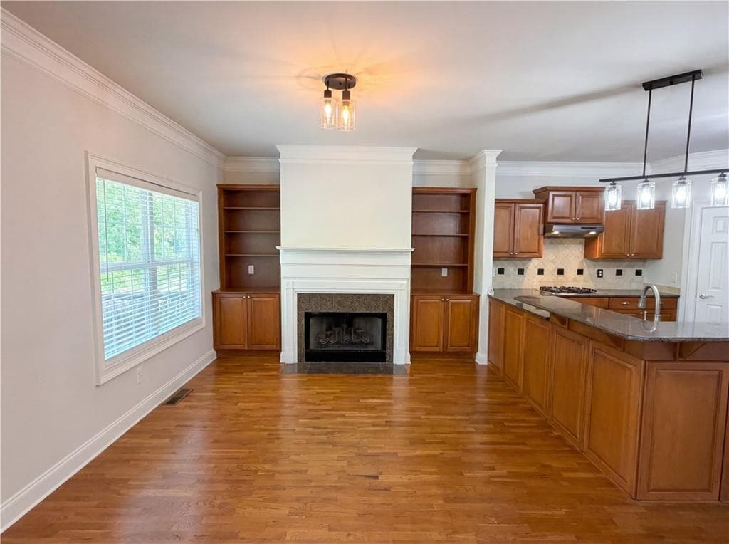 4 bedroom, 4 bathroom, 4,686 sq ft single family residence under contract at 8111 Crestview Drive, Covington, GA 30014 — photo 7