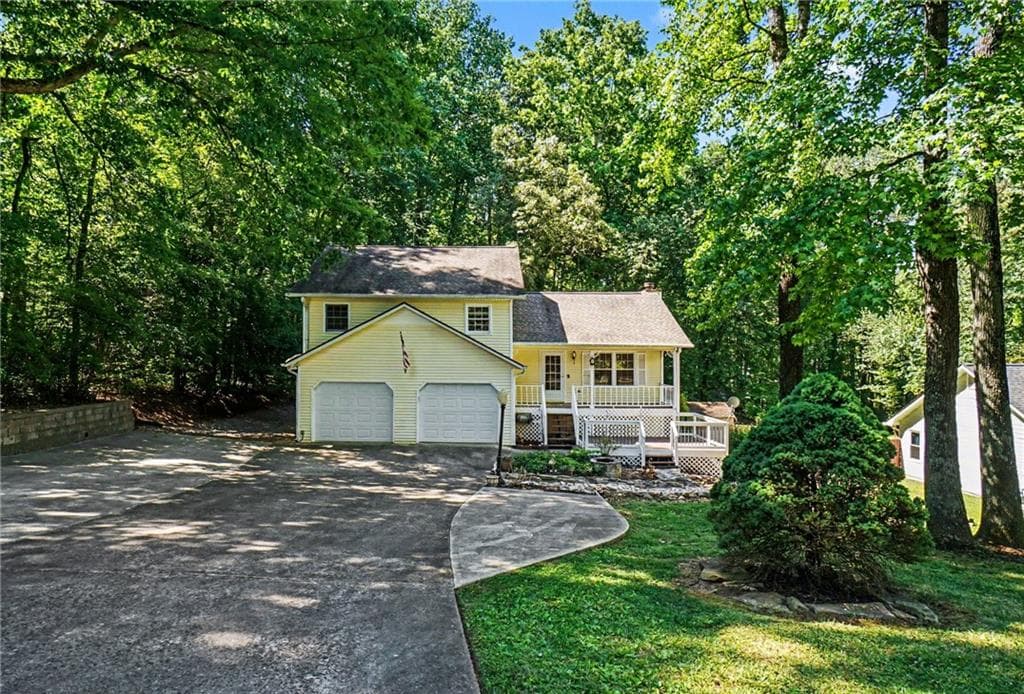 174 W Mountain Oak Street, Canton, GA 30115 — most recent listing photo