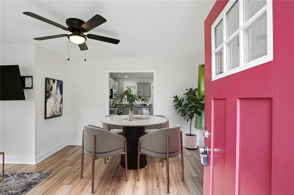 3 bedroom, 2 bathroom, 1,044 sq ft single family residence for sale at 320 Camfield Court, Atlanta, GA 30310 — photo 4