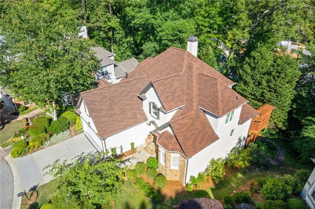 5 bedroom, 4 bathroom, 4,300 sq ft single family residence for sale at 264 Spalding Gates Drive, Atlanta, GA 30328 — photo 2