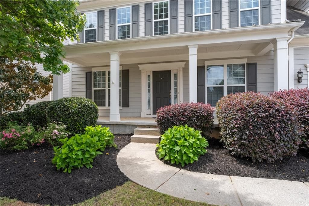 6 bedroom, 5 bathroom, 4,488 sq ft single family residence for sale at 4385 Colchester Creek Drive, Cumming, GA 30040 — photo 3