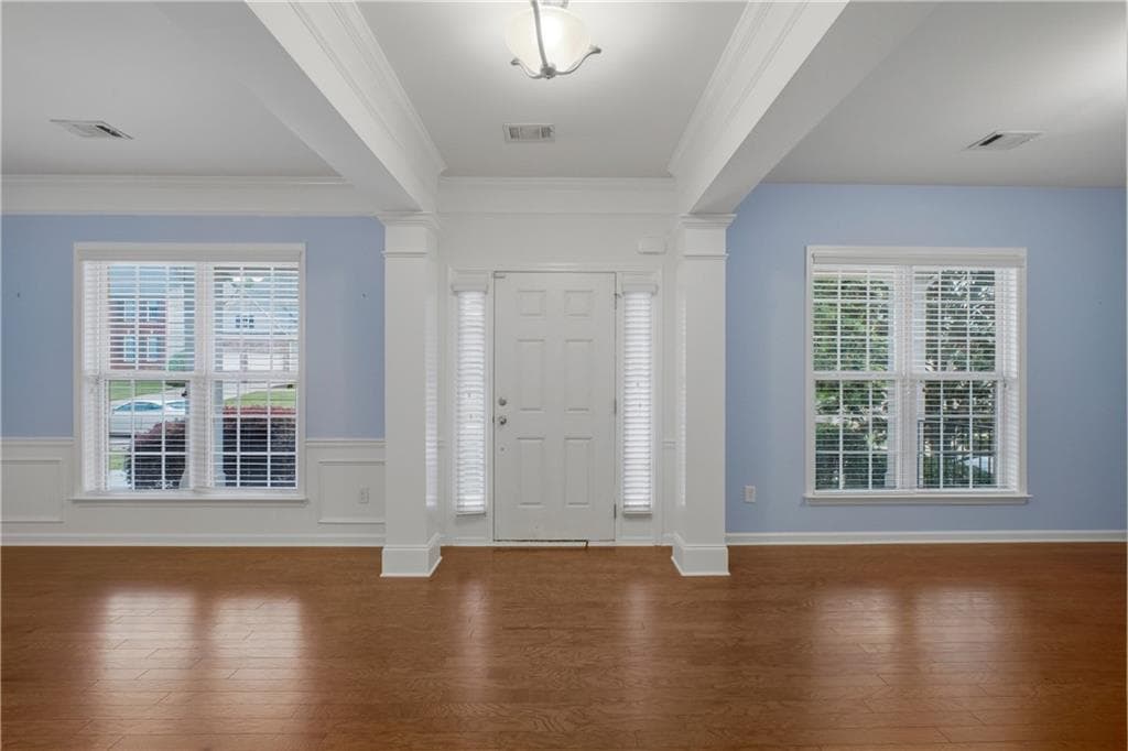 6 bedroom, 5 bathroom, 4,488 sq ft single family residence for sale at 4385 Colchester Creek Drive, Cumming, GA 30040 — photo 10