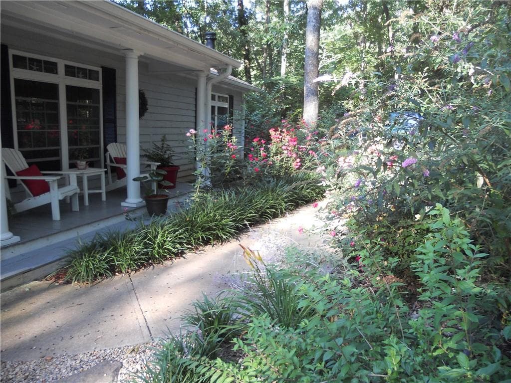3 bedroom, 2 bathroom, 1,780 sq ft single family residence for sale at 4735 Pilgrim Mill Road, Cumming, GA 30041 — photo 3