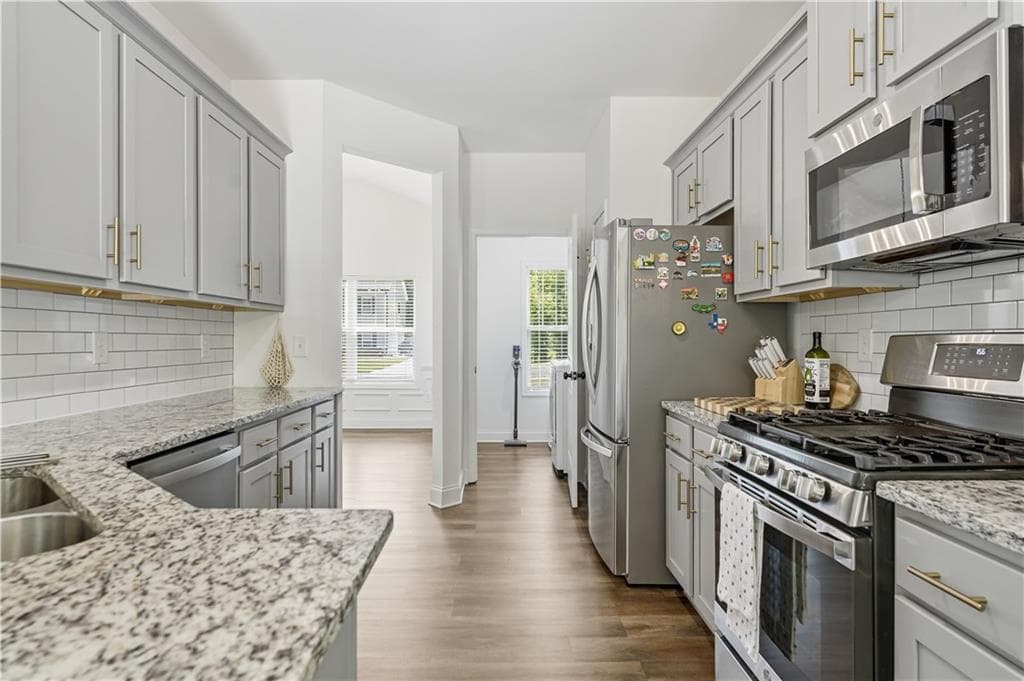 3 bedroom, 3 bathroom, 2,442 sq ft single family residence for sale at 6030 Crowley Drive, Douglasville, GA 30135 — photo 7