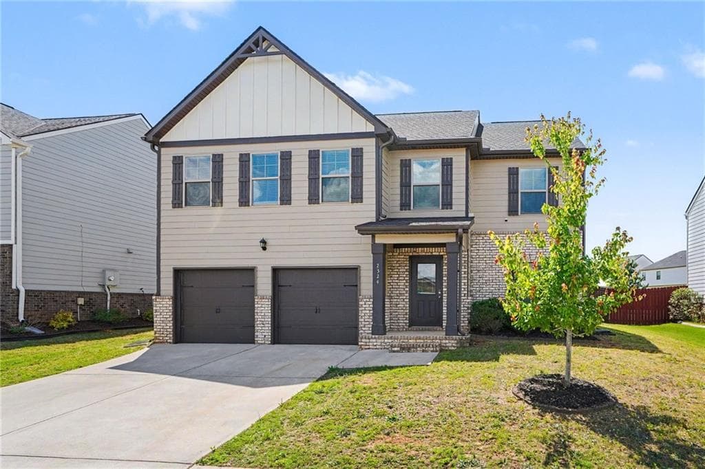 4 bedroom, 3 bathroom, 2,512 sq ft single family residence under contract at 2324 Burnett Lane, Mcdonough, GA 30253