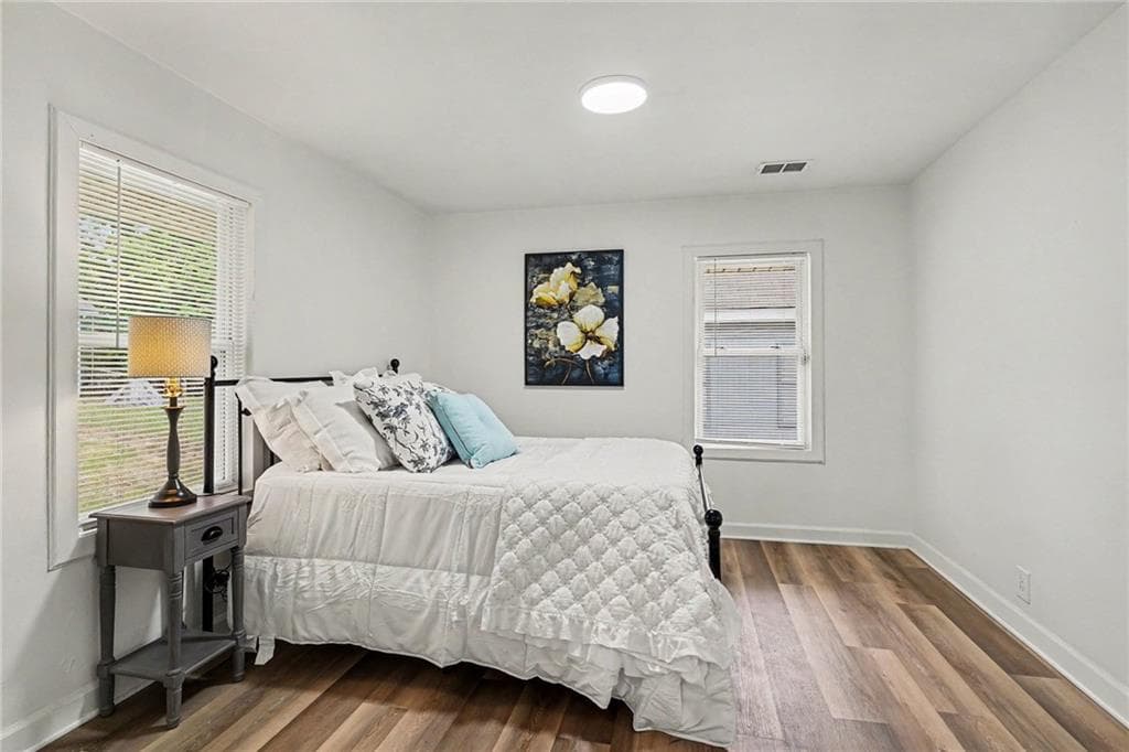 2 bedroom, 2 bathroom, 1,092 sq ft single family residence for sale at 1950 Glendale Drive, Decatur, GA 30032 — photo 9