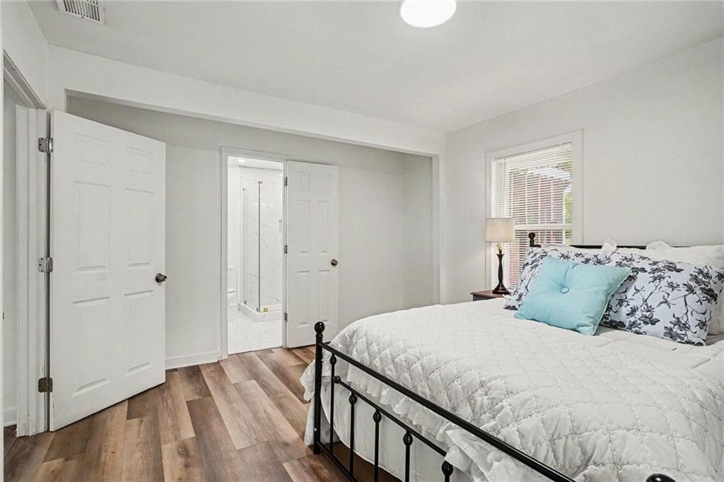 2 bedroom, 2 bathroom, 1,092 sq ft single family residence for sale at 1950 Glendale Drive, Decatur, GA 30032 — photo 8