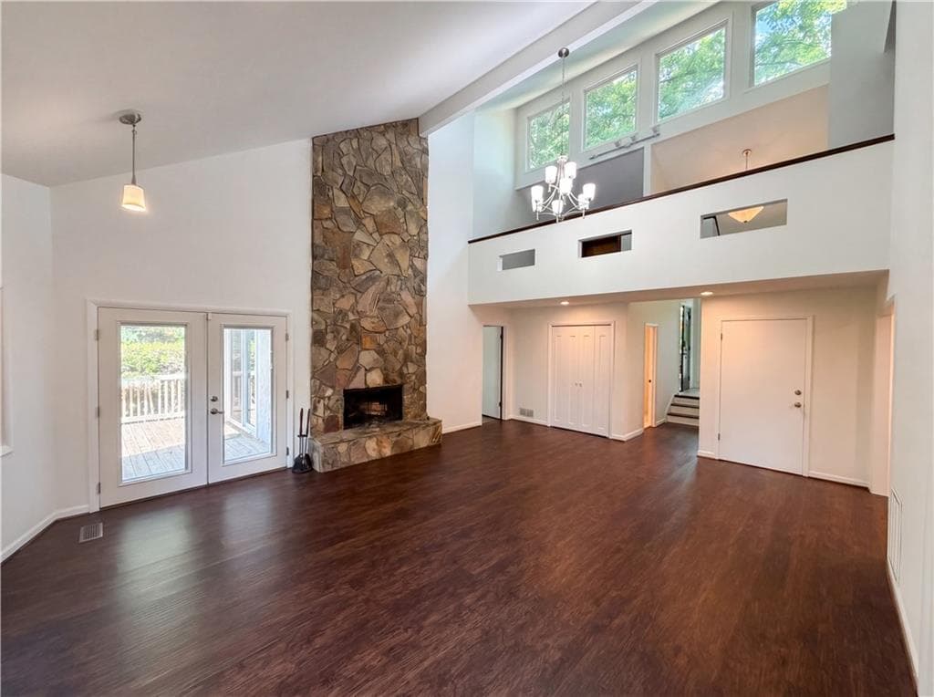 4 bedroom, 3 bathroom, 3,052 sq ft single family residence for sale at 265 Zephyr Court, Atlanta, GA 30350 — photo 4