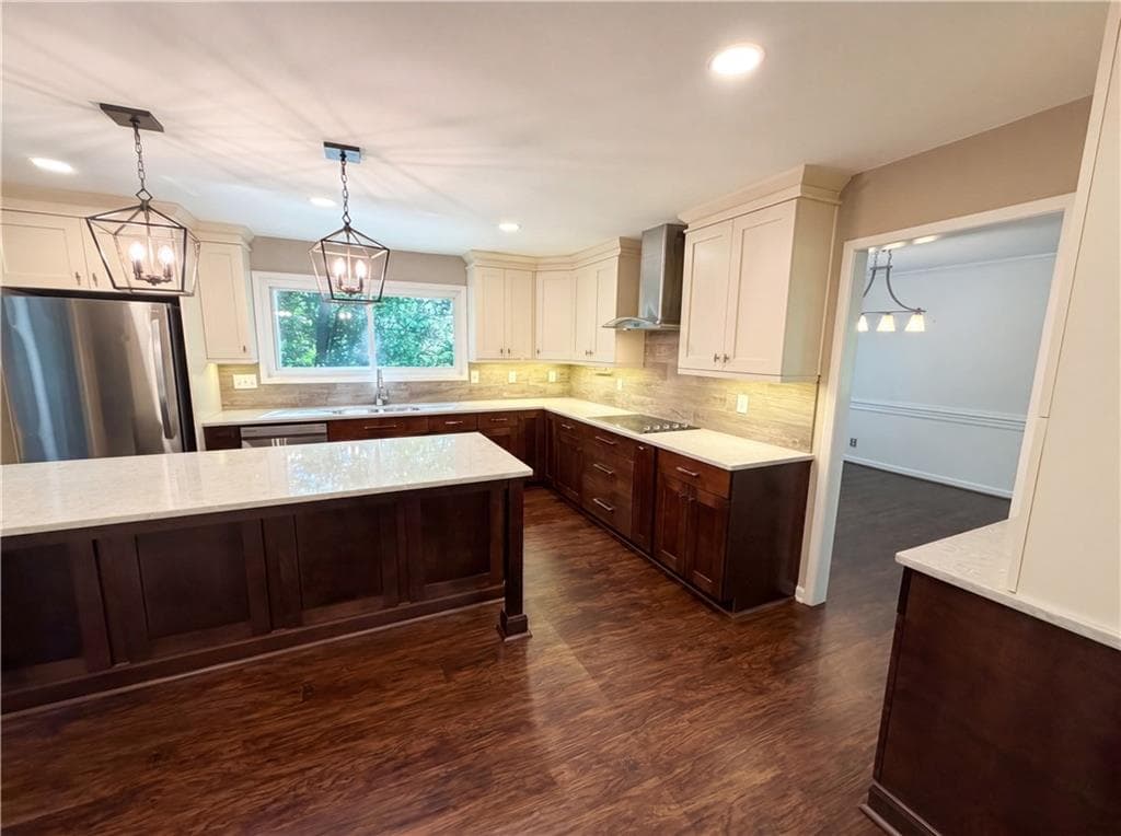 4 bedroom, 3 bathroom, 3,052 sq ft single family residence for sale at 265 Zephyr Court, Atlanta, GA 30350 — photo 6