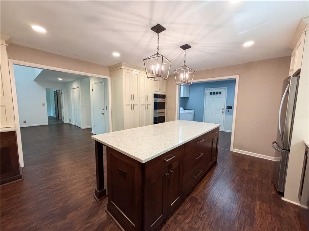 4 bedroom, 3 bathroom, 3,052 sq ft single family residence for sale at 265 Zephyr Court, Atlanta, GA 30350 — photo 7
