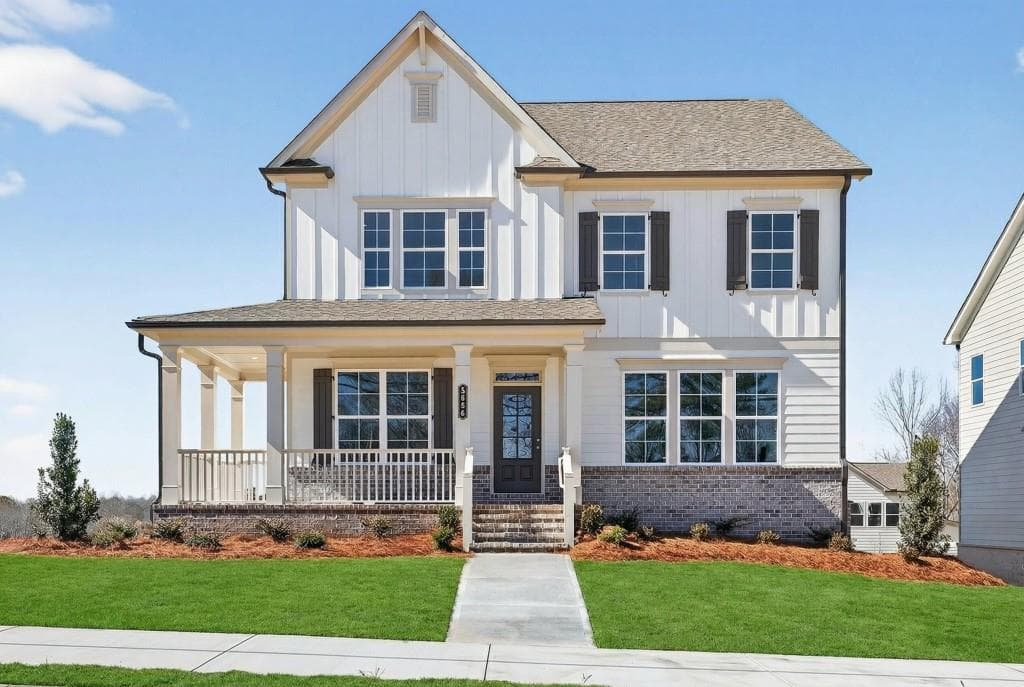 4 bedroom, 3 bathroom, 2,882 sq ft single family residence sold at 5550 Spring Street, Flowery Branch, GA 30542