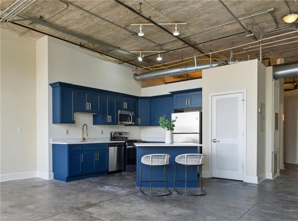 2 bedroom, 1 bathroom, 1,346 sq ft condominium for sale at 505 Whitehall Street 301, Atlanta, GA 30303 — photo 7