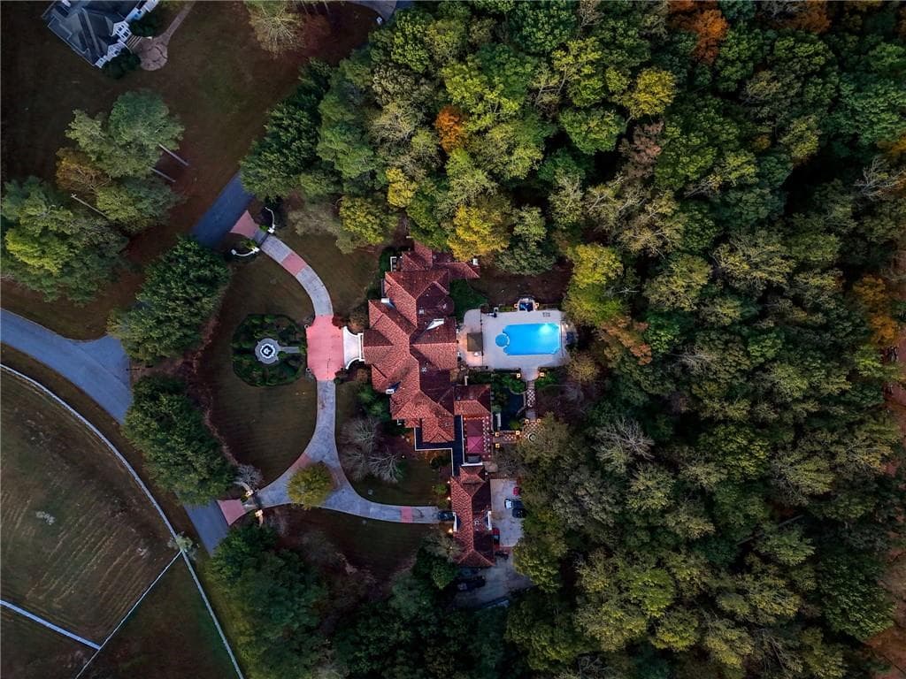 11 bedroom, 11 bathroom, 22,000 sq ft single family residence for sale at 15380 Tullgean Drive, Milton, GA 30004 — photo 3