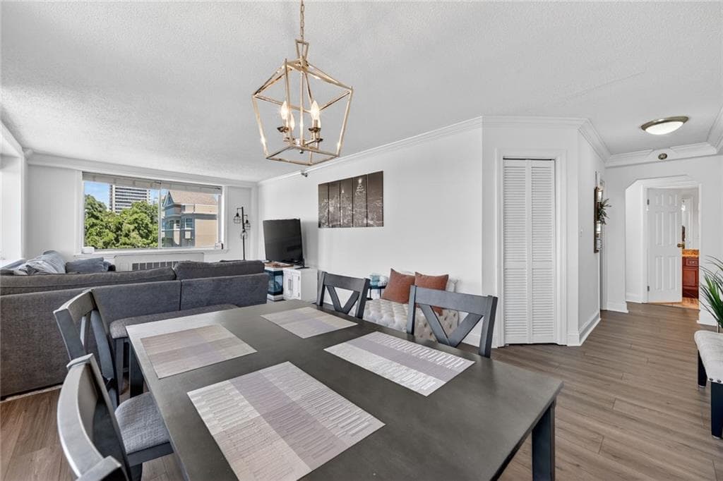 2 bedroom, 2 bathroom, 1,062 sq ft condominium for sale at 2479 Peachtree Road 816, Atlanta, GA 30305 — photo 8