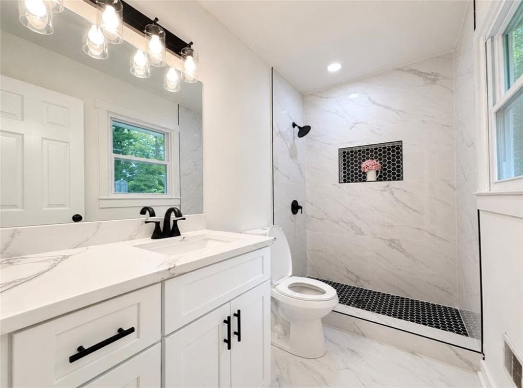 4 bedroom, 2 bathroom, 3,236 sq ft single family residence for sale at 3994 E Hilda Circle, Decatur, GA 30035 — photo 8