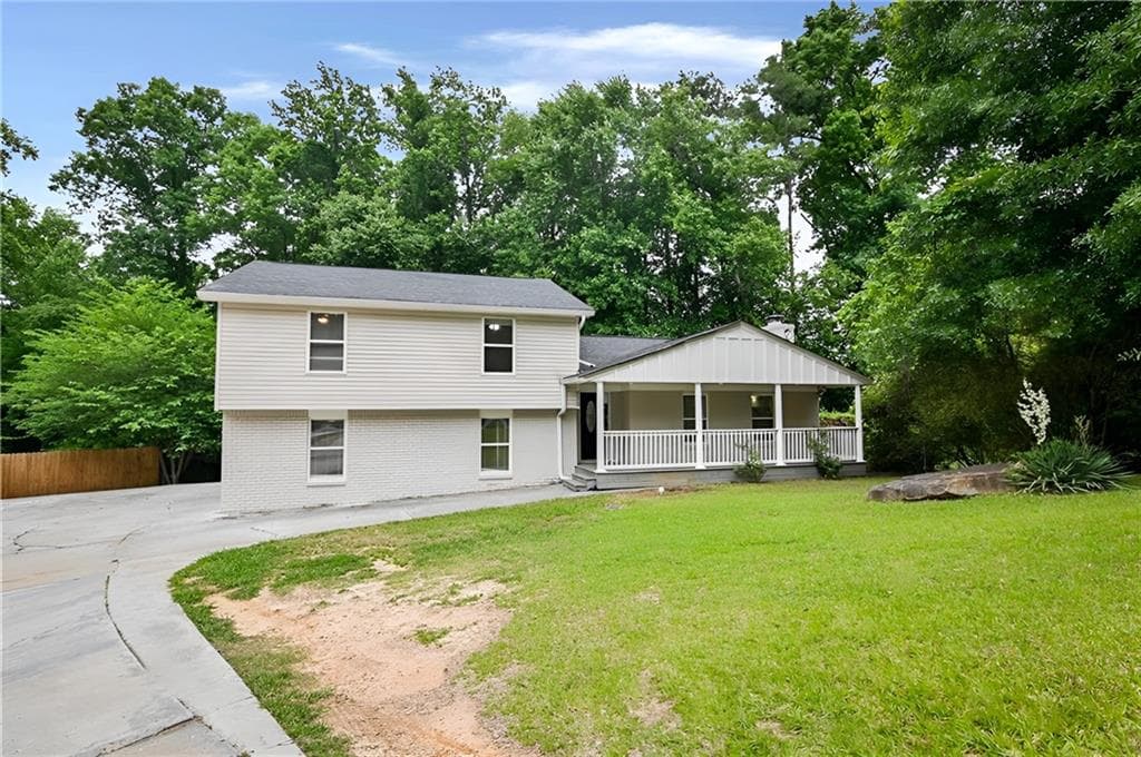 635 Garden Grove Drive, Lawrenceville, GA 30044 — most recent listing photo