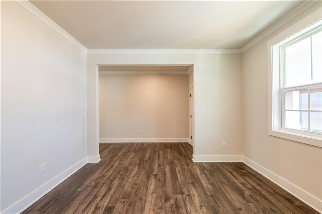 5 bedroom, 3 bathroom, 2,953 sq ft single family residence for sale at 180 Henley Street, Canton, GA 30114 — photo 6