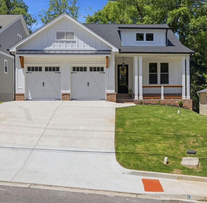 4 bedroom, 4 bathroom, 3,076 sq ft single family residence for sale at 575 Lawrence Street, Marietta, GA 30060