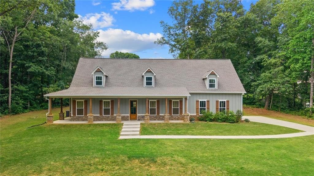 4 bedroom, 4 bathroom, 2,800 sq ft single family residence for sale at 51 Post Oak Trace, Villa Rica, GA 30180