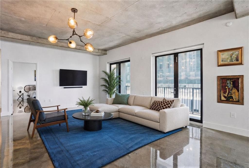 2 bedroom, 3 bathroom, 2,105 sq ft condominium under contract at 845 Spring Street 502, Atlanta, GA 30308 — photo 5