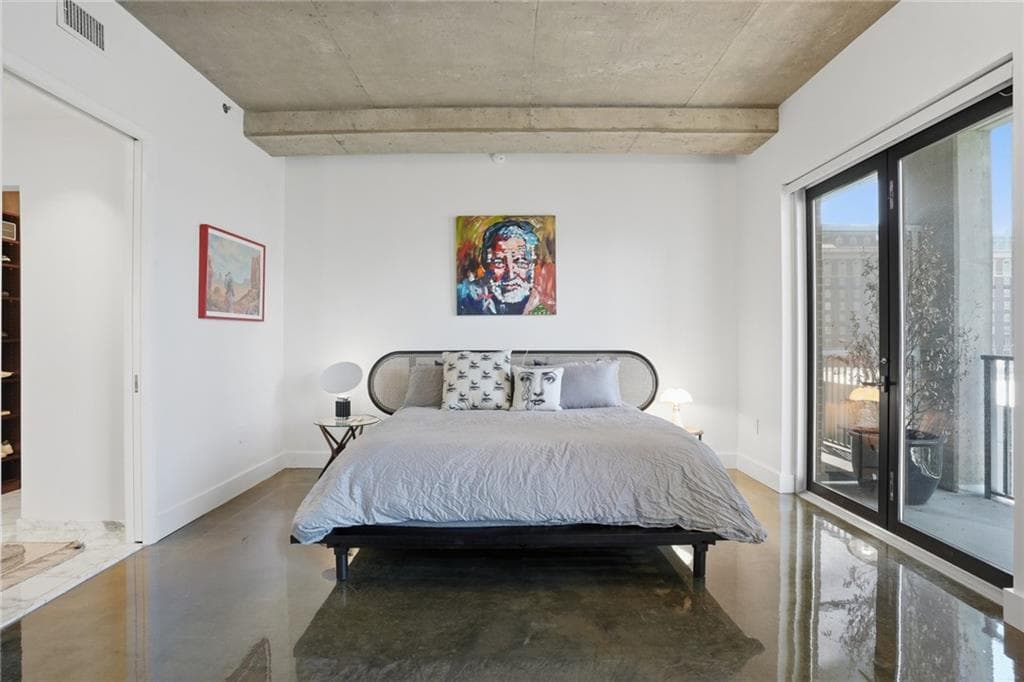 2 bedroom, 3 bathroom, 2,105 sq ft condominium under contract at 845 Spring Street 502, Atlanta, GA 30308 — photo 8