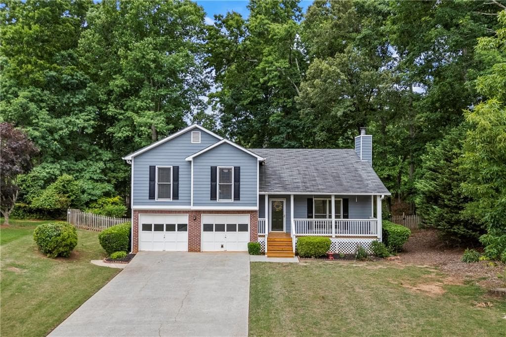 3 bedroom, 3 bathroom, 1,887 sq ft single family residence for sale at 455 Charlyne Way, Dacula, GA 30019 — photo 2