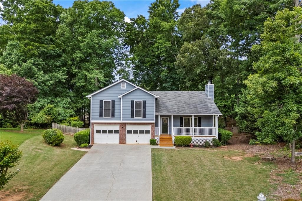 3 bedroom, 3 bathroom, 1,887 sq ft single family residence for sale at 455 Charlyne Way, Dacula, GA 30019 — photo 3