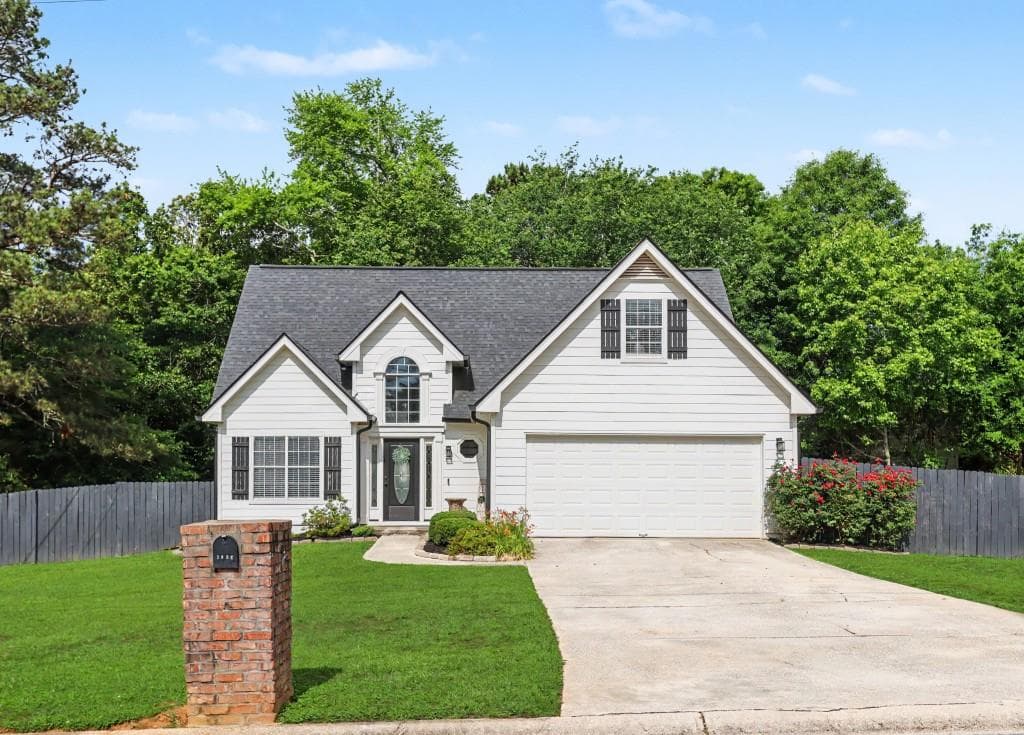 2925 Shane Drive, Snellville, GA 30078 — most recent listing photo