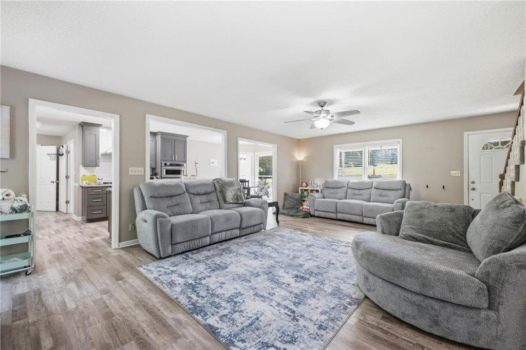4 bedroom, 4 bathroom, 2,784 sq ft single family residence for sale at 111 Mount Vernon Drive, Calhoun, GA 30701 — photo 6