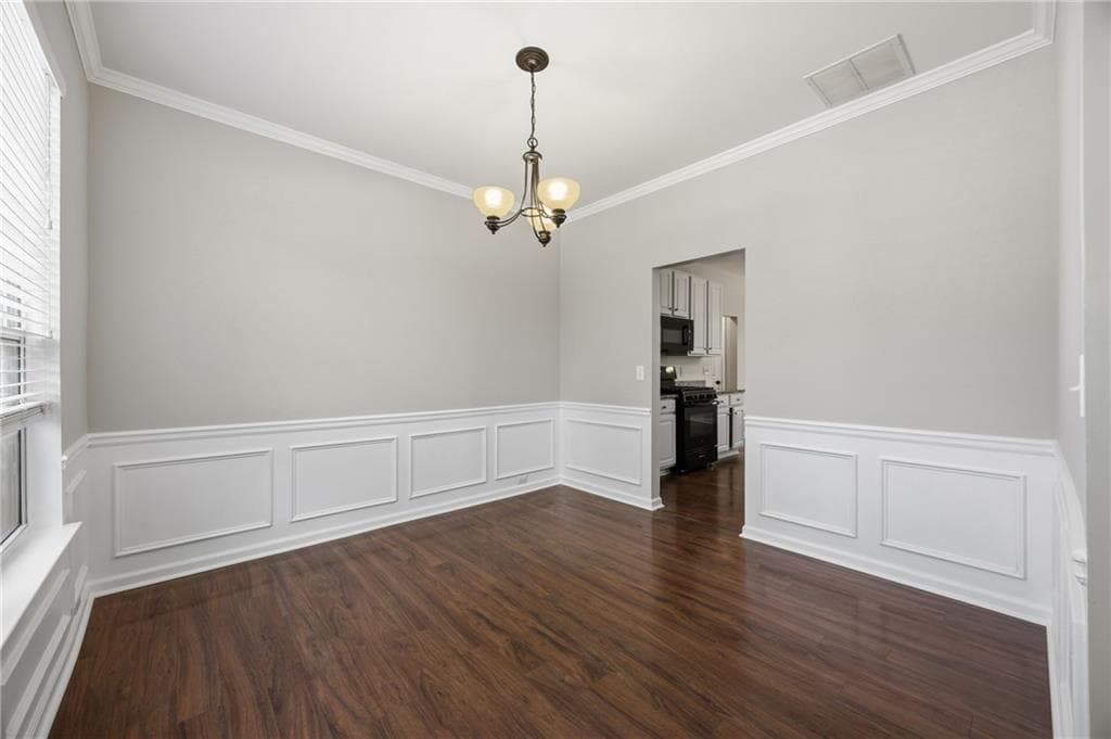 4 bedroom, 3 bathroom, 2,257 sq ft single family residence for rent at 1650 Huntcrest Way, Mableton, GA 30126 for $2,650 a month — photo 4