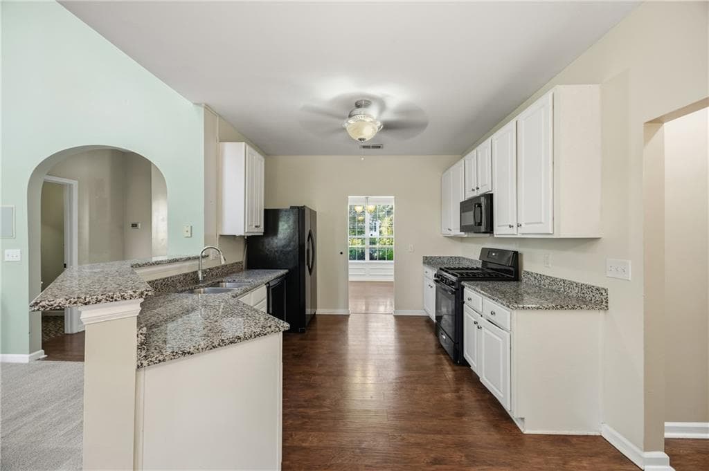 4 bedroom, 3 bathroom, 2,257 sq ft single family residence for rent at 1650 Huntcrest Way, Mableton, GA 30126 for $2,650 a month — photo 6