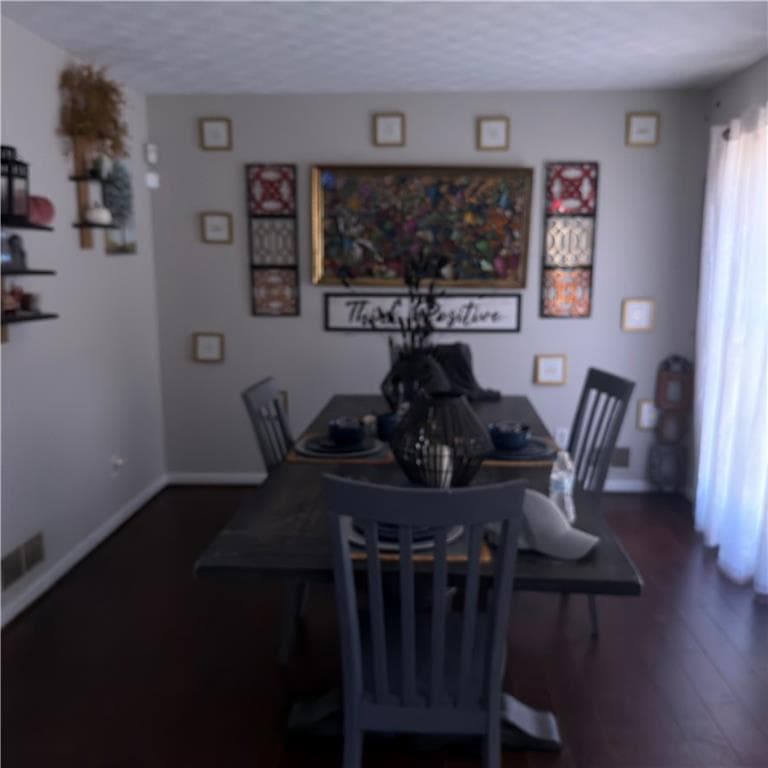 5 bedroom, 4 bathroom, 2,743 sq ft single family residence for sale at 1404 Pickets Court, Conyers, GA 30013 — photo 7