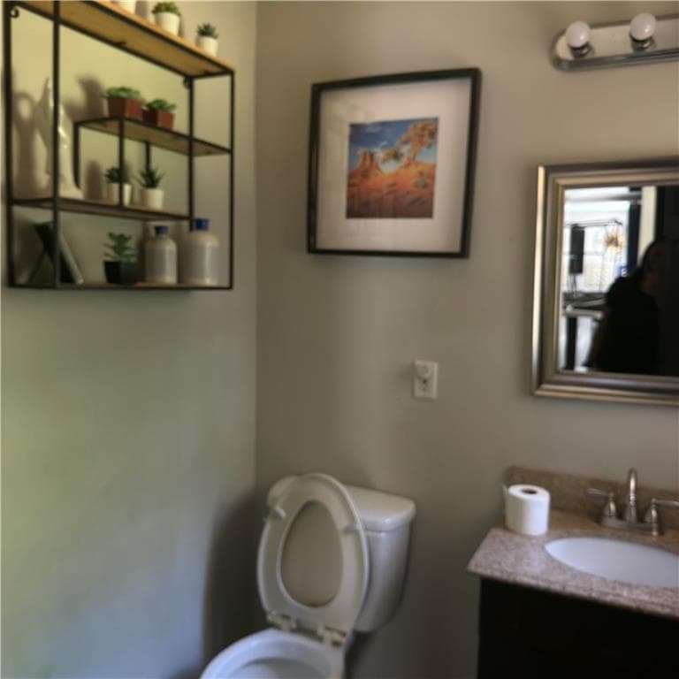 5 bedroom, 4 bathroom, 2,743 sq ft single family residence for sale at 1404 Pickets Court, Conyers, GA 30013 — photo 9