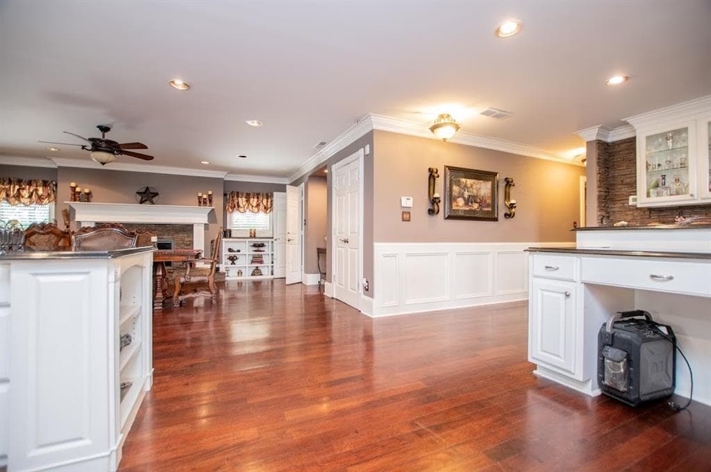 4 bedroom, 2 bathroom, 4,119 sq ft single family residence under contract at 1050 Denton Road, Douglasville, GA 30134 — photo 6