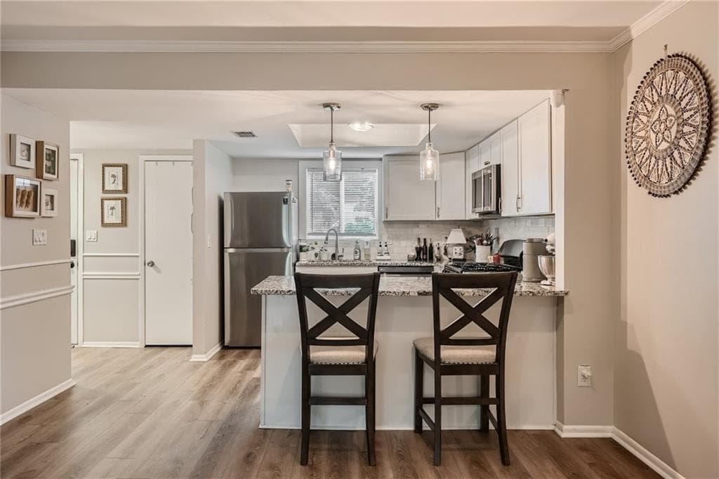1 bedroom, 2 bathroom condominium for rent at 15 Little Silver Court, Smyrna, GA 30080 for $2,000 a month — photo 3