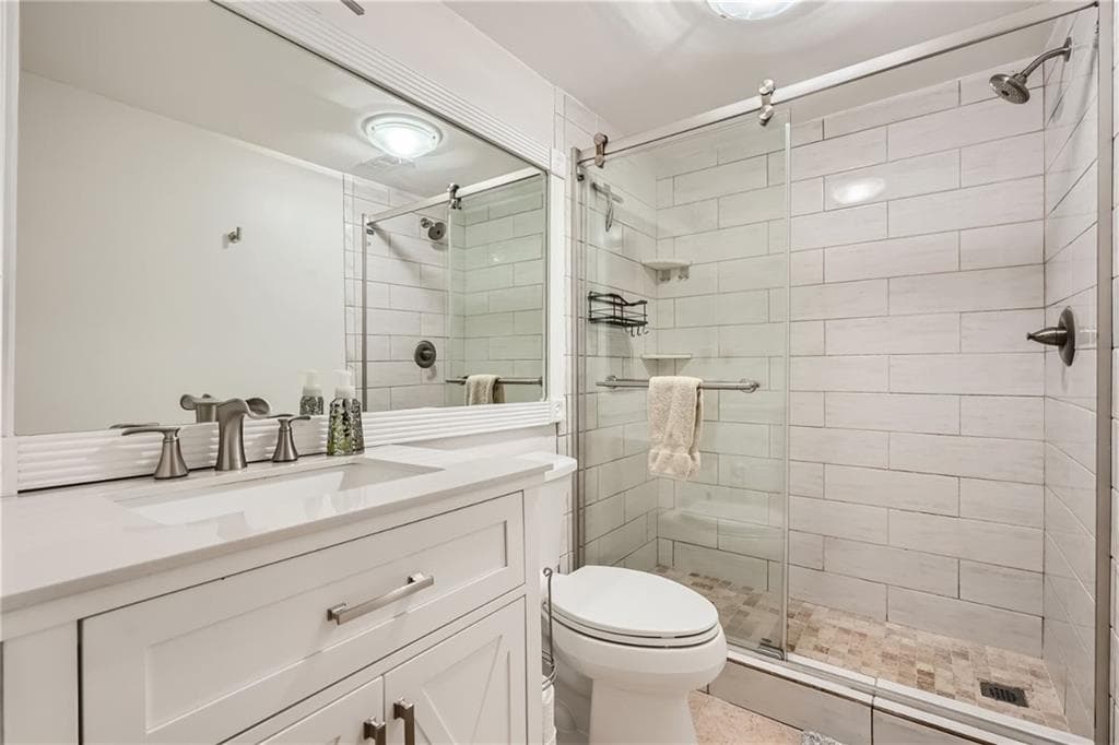 1 bedroom, 2 bathroom condominium for rent at 15 Little Silver Court, Smyrna, GA 30080 for $2,000 a month — photo 7