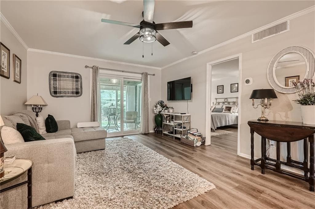 1 bedroom, 2 bathroom condominium for rent at 15 Little Silver Court, Smyrna, GA 30080 for $2,000 a month — photo 10
