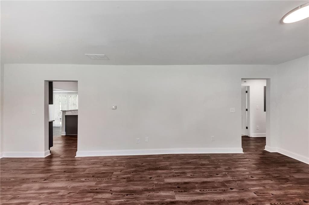 3 bedroom, 2 bathroom, 1,250 sq ft single family residence for sale at 4108 Clay Drive, Atlanta, GA 30360 — photo 10
