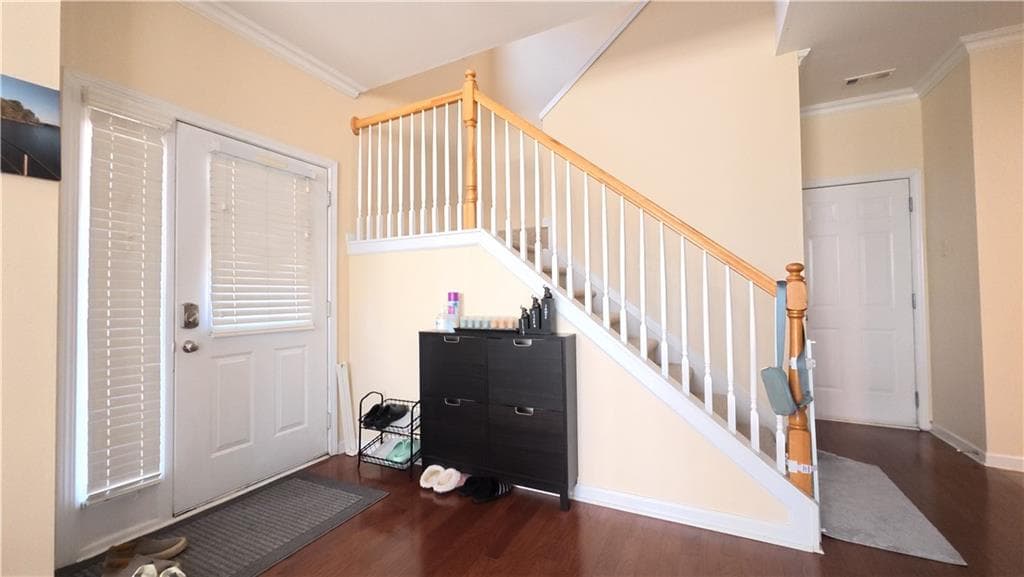 3 bedroom, 3 bathroom, 1,848 sq ft townhouse for sale at 3192 Brockenhurst Drive, Buford, GA 30519 — photo 4