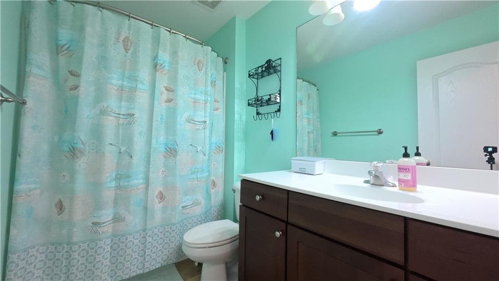 3 bedroom, 3 bathroom, 1,848 sq ft townhouse for sale at 3192 Brockenhurst Drive, Buford, GA 30519 — photo 9