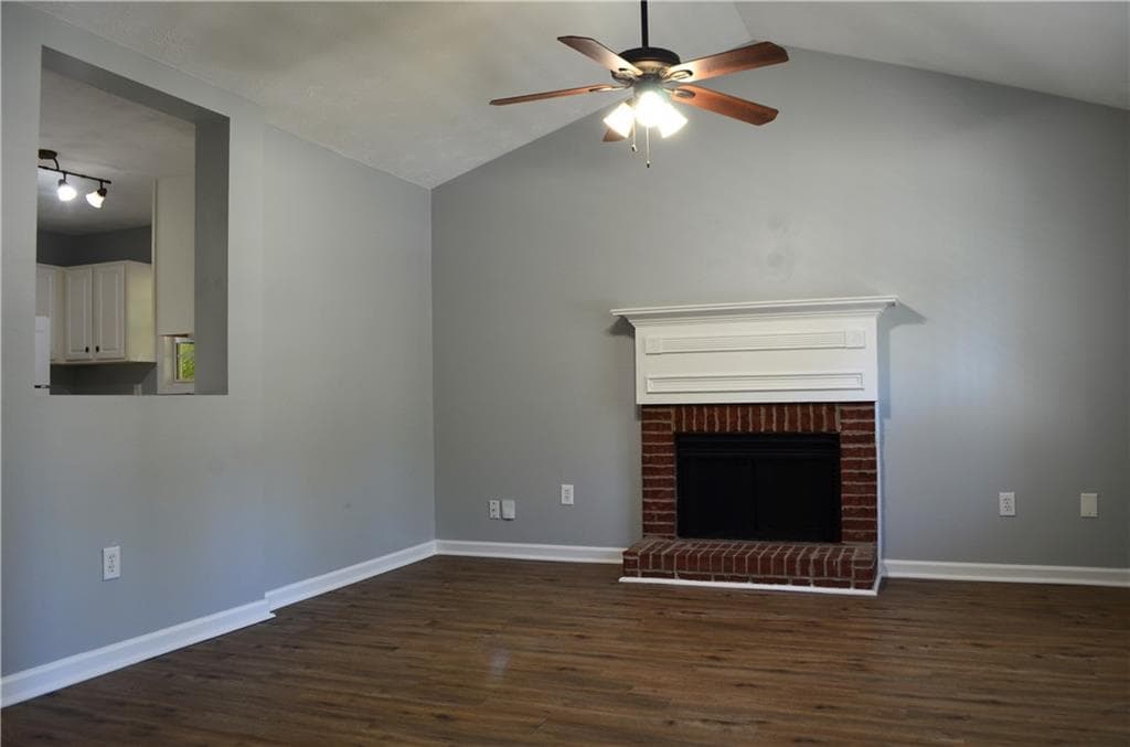 4 bedroom, 3 bathroom, 1,496 sq ft single family residence for sale at 43 Stiles Court, Cartersville, GA 30120 — photo 2