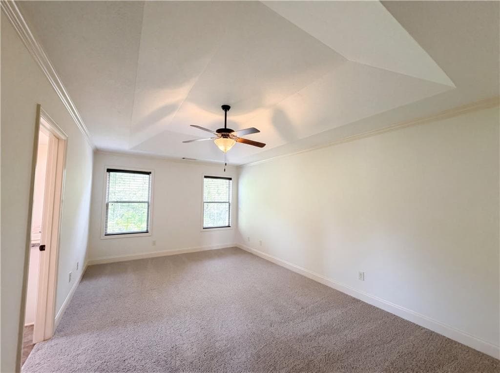 4 bedroom, 3 bathroom, 2,335 sq ft single family residence under contract at 2721 Berkshire Drive, Winder, GA 30680 — photo 4