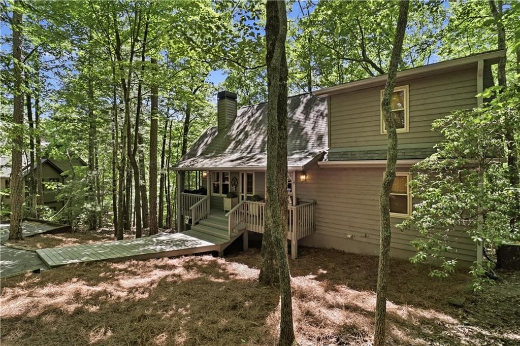 3 bedroom, 3 bathroom, 2,466 sq ft single family residence under contract at 126 Robins Nest, Big Canoe, GA 30143 — photo 2