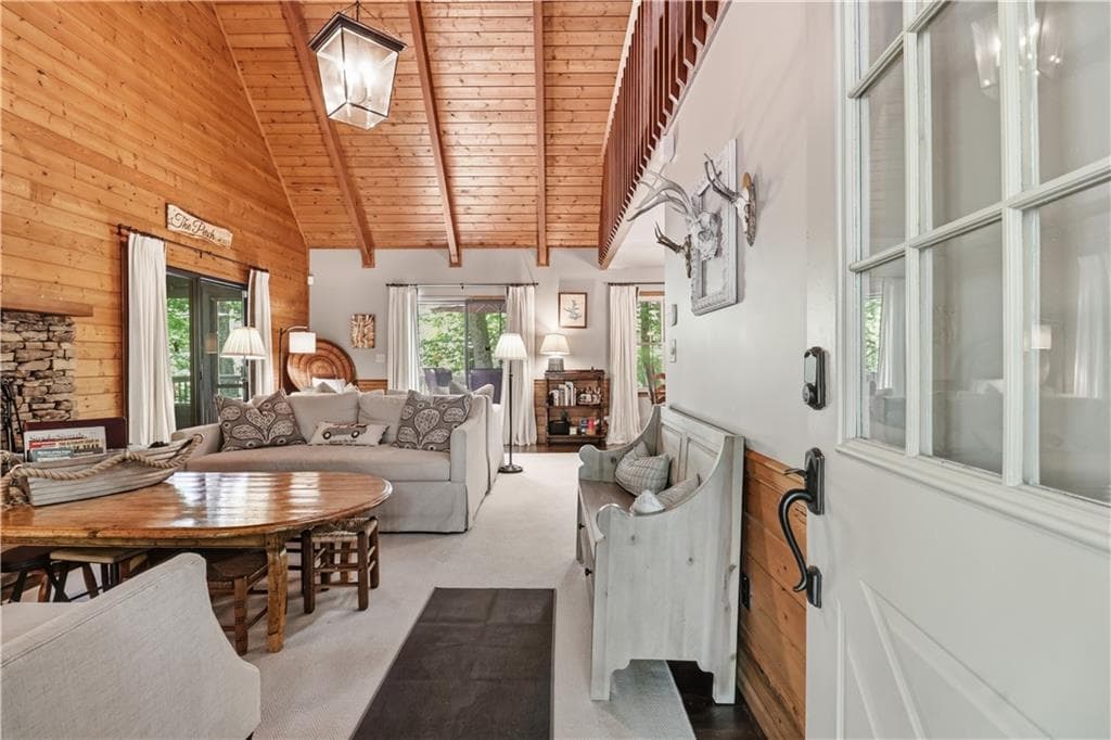 3 bedroom, 3 bathroom, 2,466 sq ft single family residence under contract at 126 Robins Nest, Big Canoe, GA 30143 — photo 4