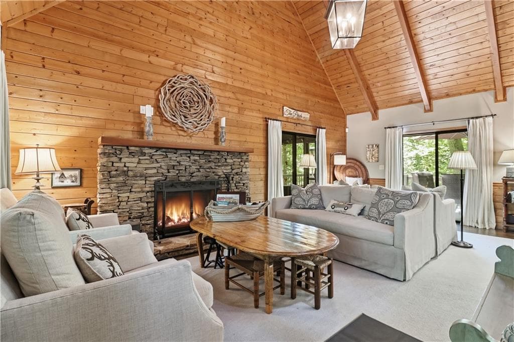 3 bedroom, 3 bathroom, 2,466 sq ft single family residence under contract at 126 Robins Nest, Big Canoe, GA 30143 — photo 6