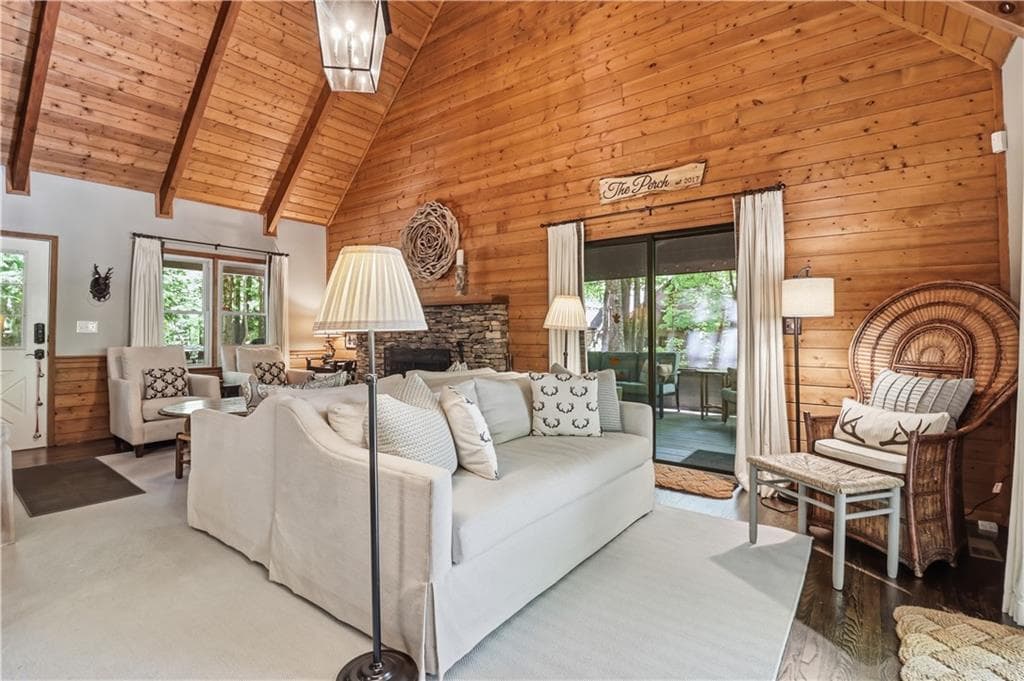 3 bedroom, 3 bathroom, 2,466 sq ft single family residence under contract at 126 Robins Nest, Big Canoe, GA 30143 — photo 7