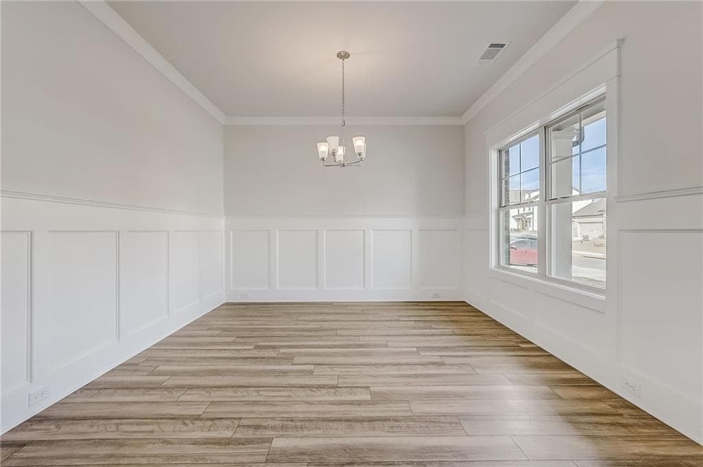5 bedroom, 4 bathroom, 2,800 sq ft single family residence for sale at 220 Wingate Drive, Winder, GA 30680 — photo 8