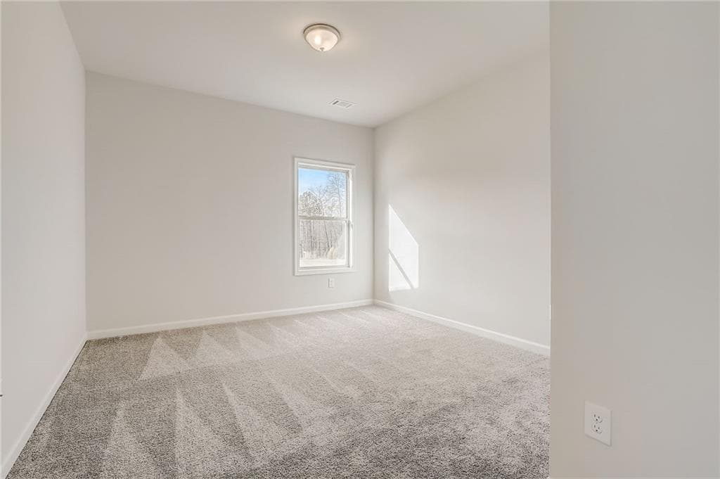 5 bedroom, 4 bathroom, 2,800 sq ft single family residence for sale at 220 Wingate Drive, Winder, GA 30680 — photo 10