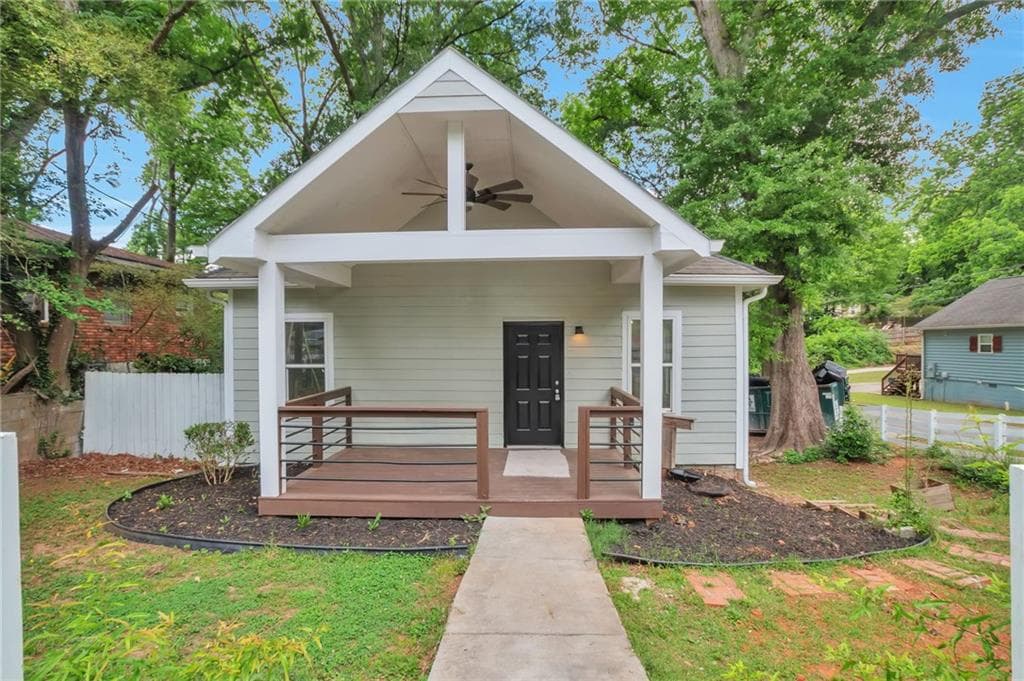 3 bedroom, 2 bathroom, 1,472 sq ft single family residence for sale at 1841 Phillips Avenue, Atlanta, GA 30344 — photo 2
